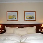 מלון Waldhotel