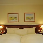 Hotel Waldhotel