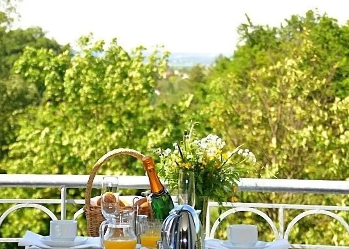 Hotel Waldhotel